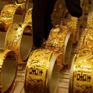 Gold Price Soars: Sovereign Rises by Rs 1,960 in a Single Day!