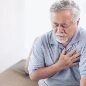 Left-Side Chest Pain: Common Causes and Warning Signs You Shouldn’t Ignore