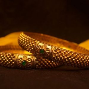 Chennai Gold Rate Today: 22Kt Gold Drops ₹130, Silver Steady on June 8, 2026