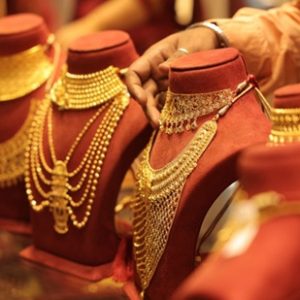 Chennai Gold Rate Today (June 10, 2026): 22K Gold Plunges ₹400, Silver Falls ₹10 Per Gram