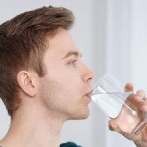 Simple Ways to Drink More Water and Stay Properly Hydrated